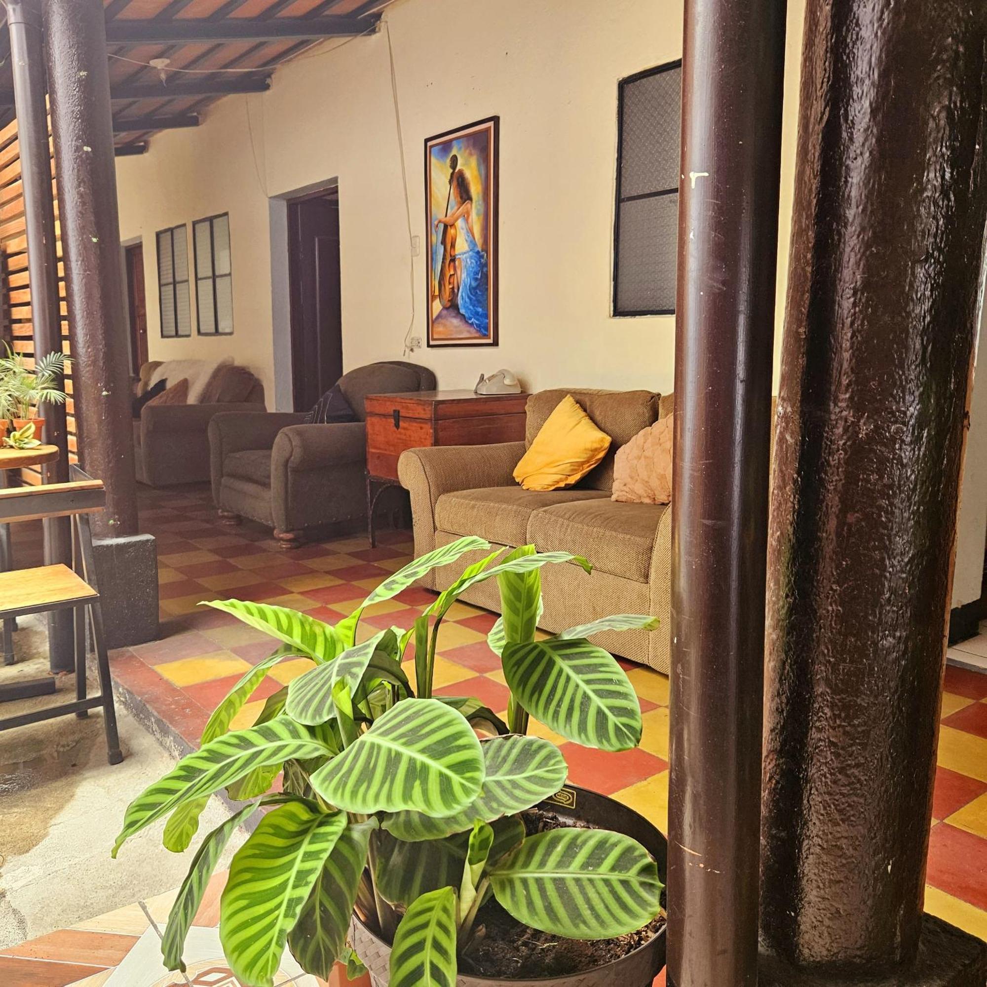 Cermeno'S House Hotel Antigua Luaran gambar