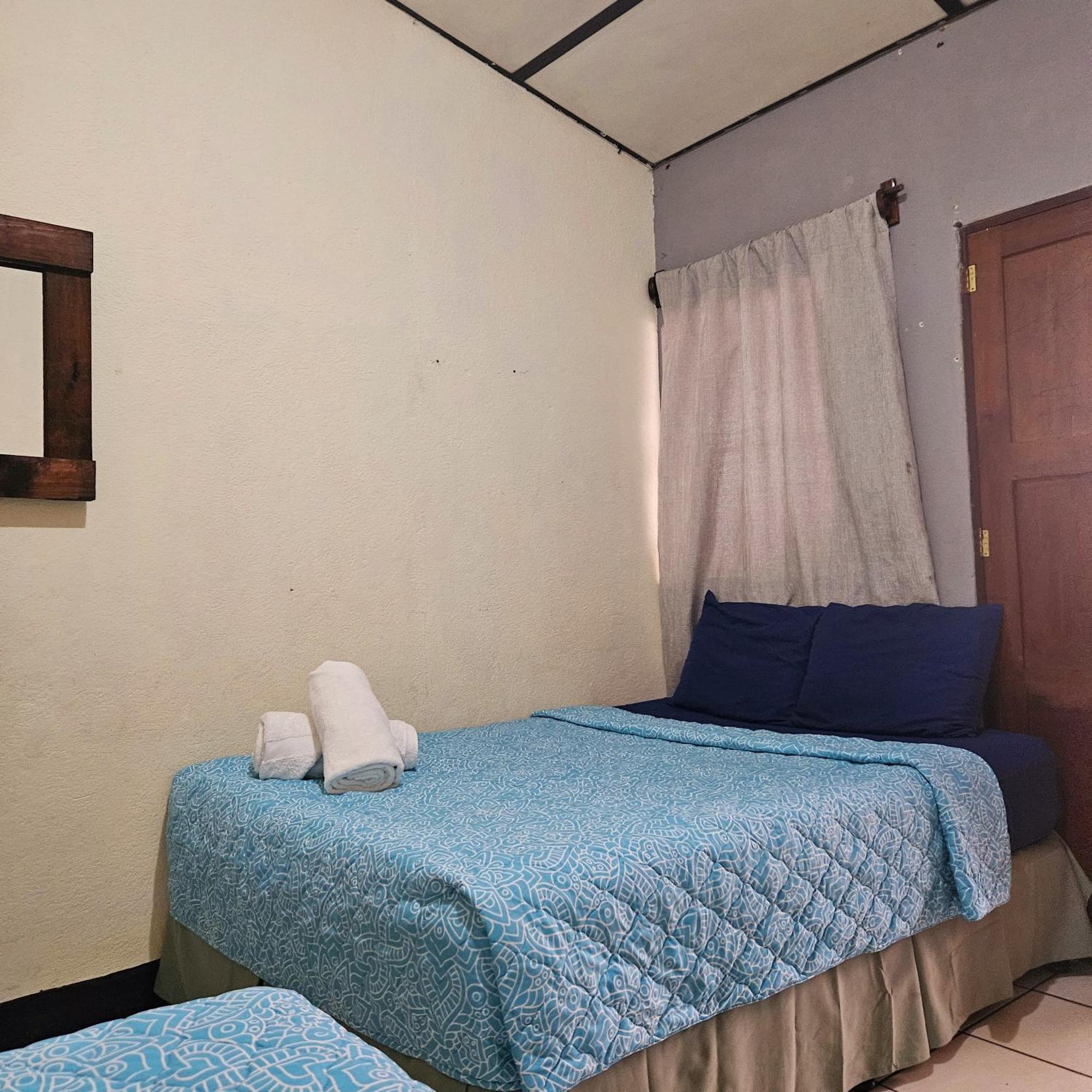 Cermeno'S House Hotel Antigua Luaran gambar