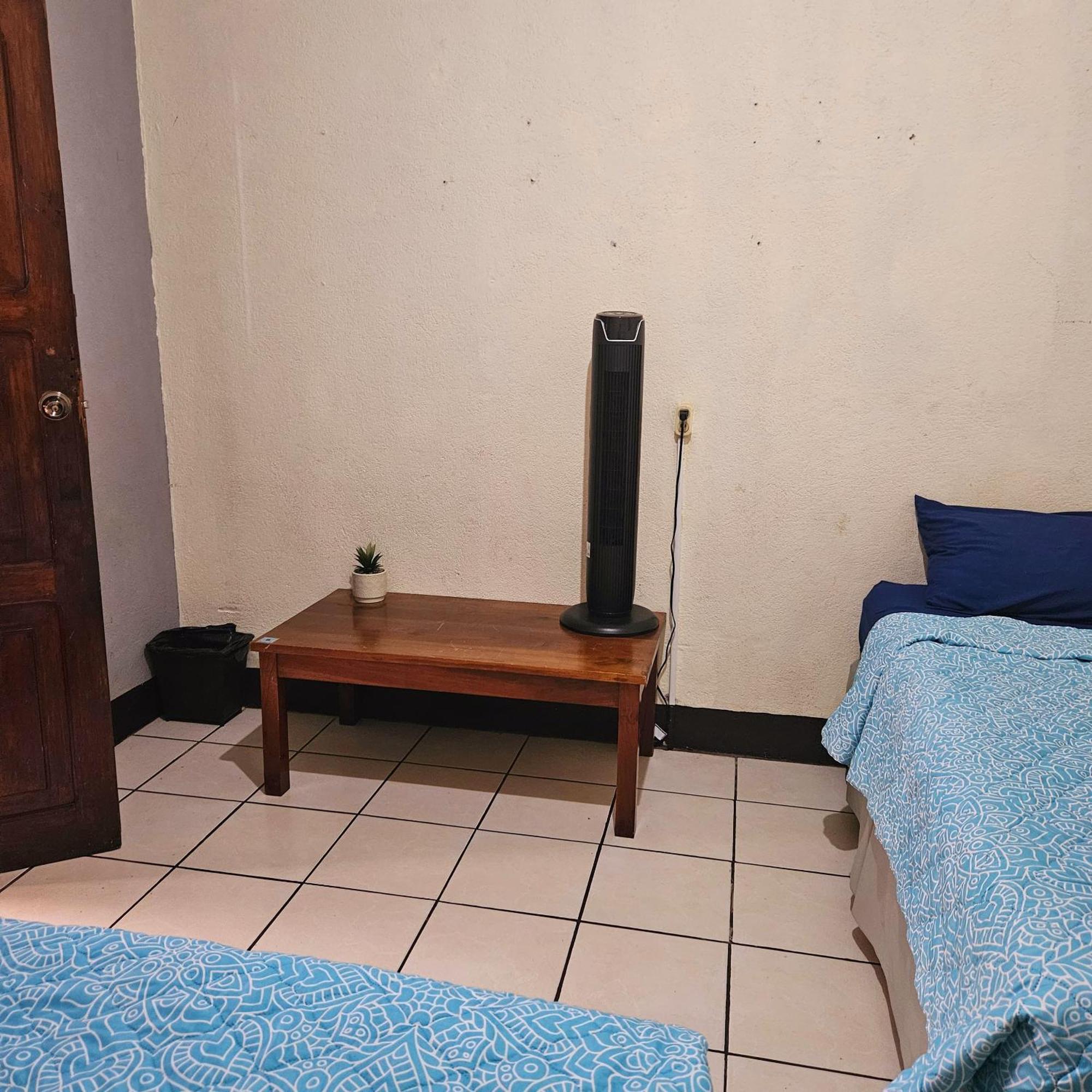 Cermeno'S House Hotel Antigua Luaran gambar